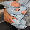 BabyKnittingPatterns - 005B ISABELL & ISAK - Jakke, Lue til pike/Lue til gutt, Bukse og Sokker (Norsk) - Digital Download