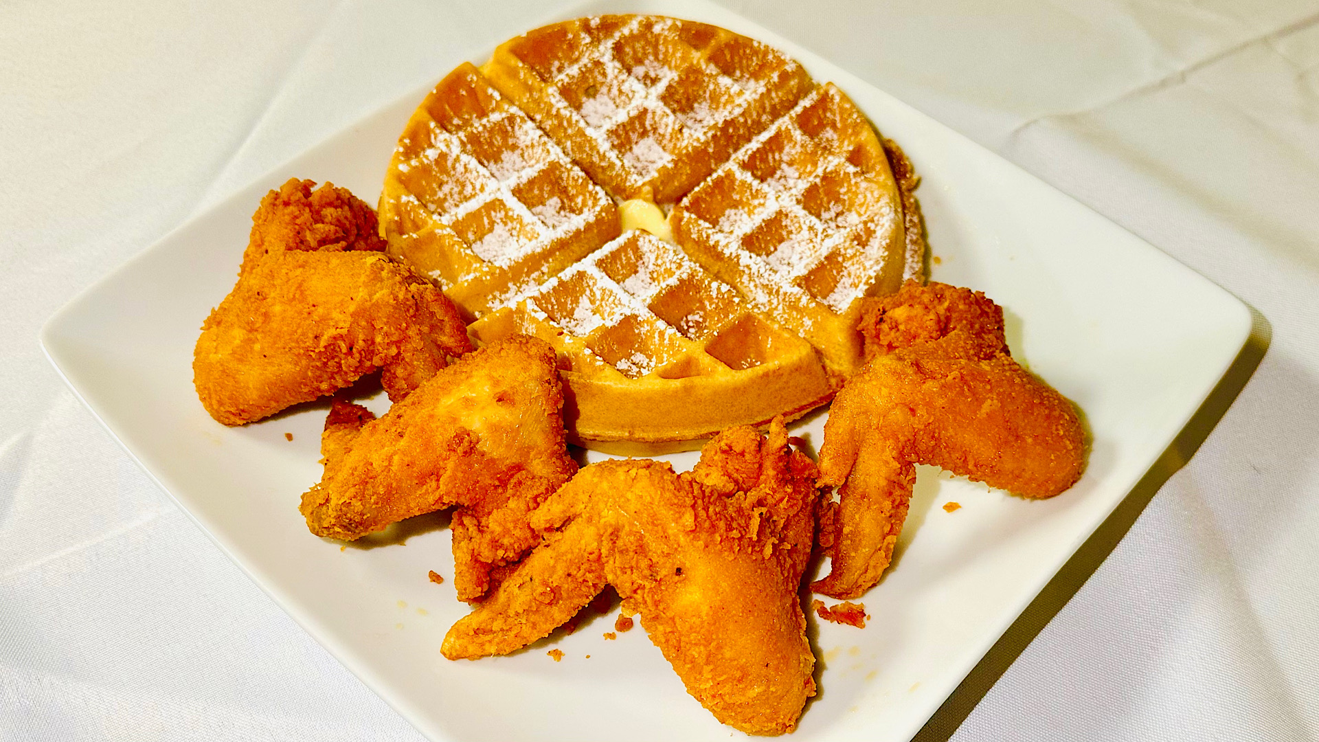 Chicken & Waffle Photos and Images Food