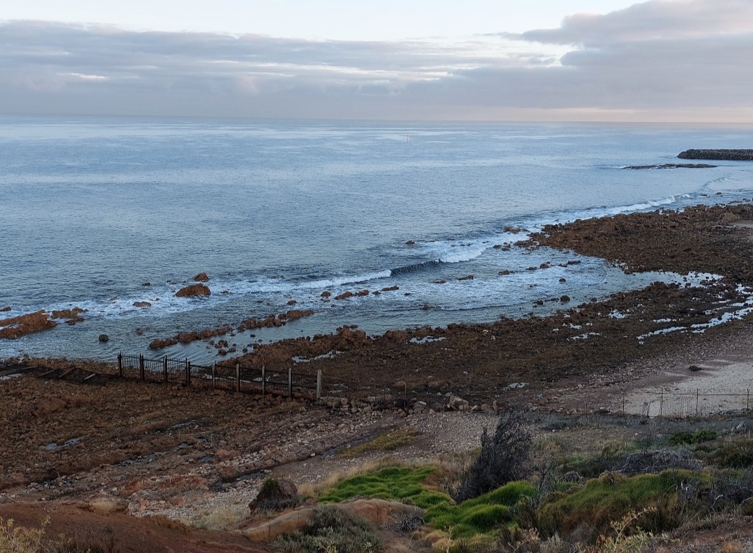 O'Sullivans Beach Photos and Images Backgrounds